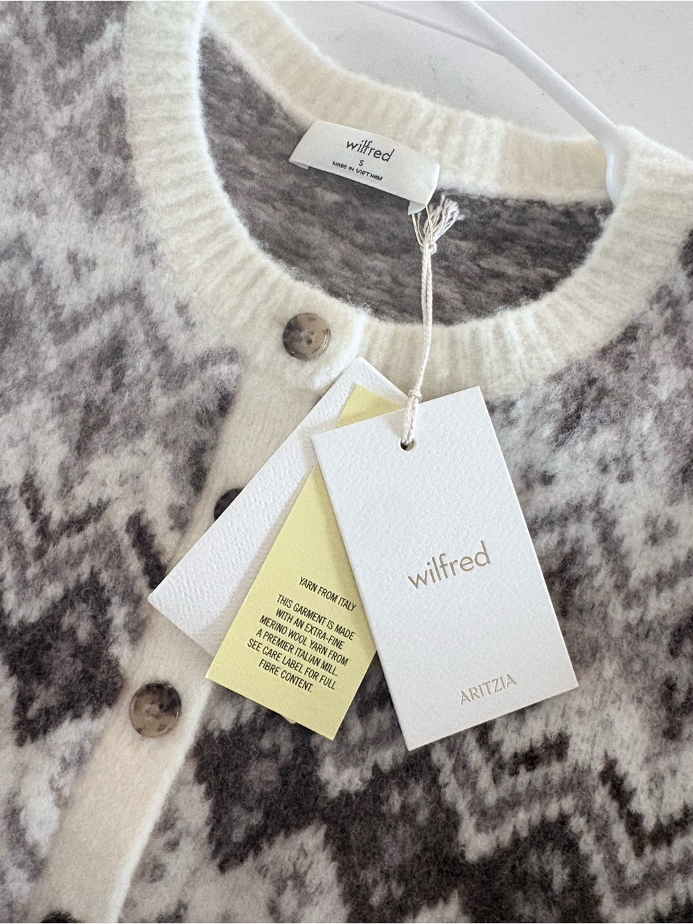 Aritzia Wilfred Hals Cardigan - Picture 2 of 3
